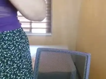 Chaturbate Best Webcam of urwifematerial69_