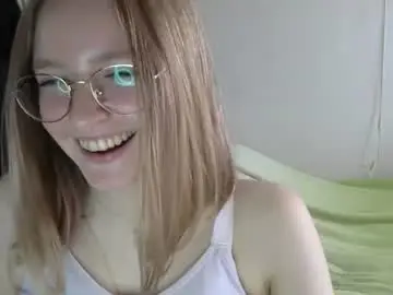 Chaturbate Sex Chat of willenasow