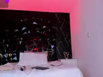 Chaturbate Best live sex cam show of alondrasoomer