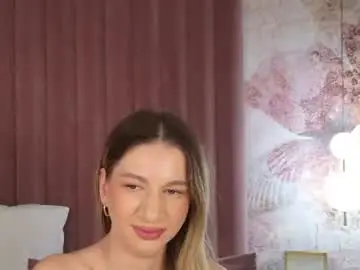 Chaturbate Best live sex cam show of ariaheart_