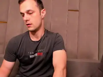 Chaturbate Live Sex Cam of brandonnorriss