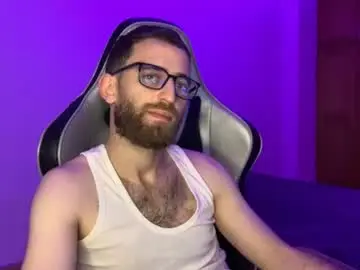 Chaturbate Live Sex Cam of brulink103