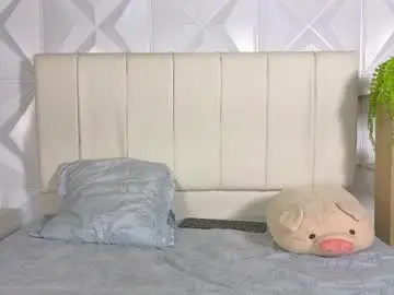 Chaturbate Free Porn Cam of emily_and_sebastiann