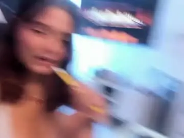 Chaturbate Sex Cam of sam_cherry69
