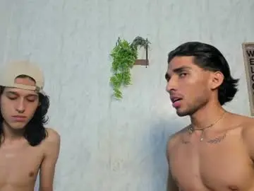 Chaturbate Live Porn of dady_show69