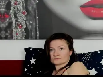 Chaturbate Free Porn Cam of illegalbeauty87