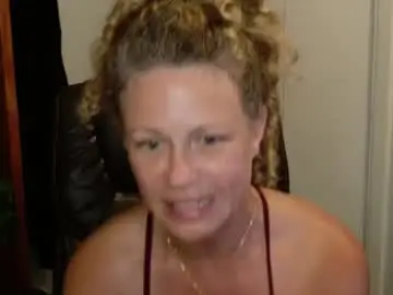 Chaturbate Adult Webcams of katiecoxxwell