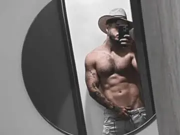 Chaturbate Free Live Porn of noha_miler