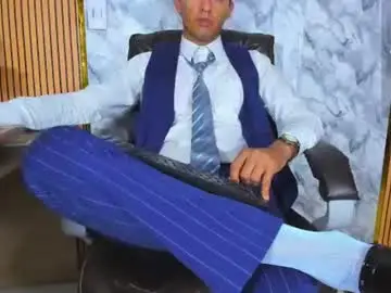 Chaturbate Adult Webcam of hiddenoffice