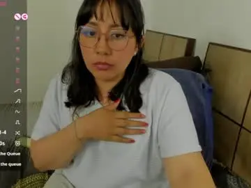 Chaturbate Best live sex cam show of ella_harry