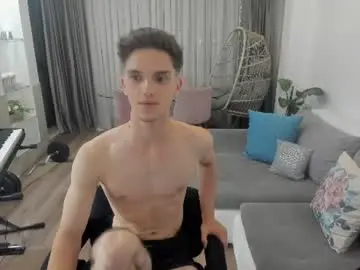 Chaturbate Best live sex cam show of johnnyk8