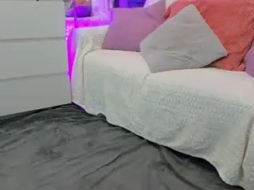 Chaturbate Adult Video Chat of reina_cummings
