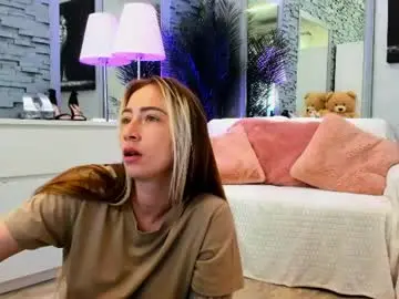 Chaturbate Adult Video Chat of reina_cummings