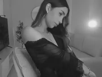 Chaturbate Live Sex Cam of emmacorrea