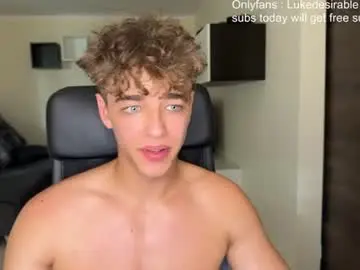 Chaturbate Private Sex Chat of lukedesirable