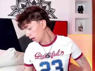 Chaturbate Live Sex Cam of timothy_ross