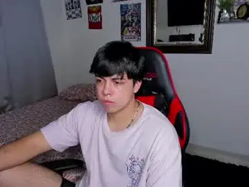 Chaturbate Live Porn of aidem_777