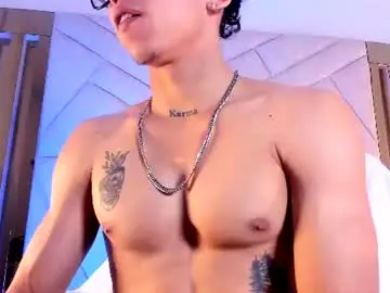 Chaturbate Watch Live Sex Cams of akazaboy