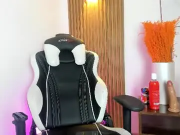 Chaturbate Live Sex Cam of flor_pink