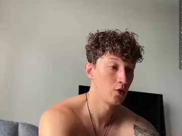Chaturbate Free Porn Cam of lyon_power_