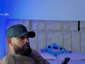 Chaturbate Watch Live Sex Cams of connor_666