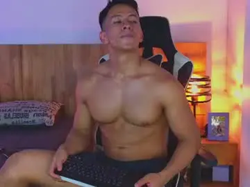 Chaturbate Adult Video Chat of claytonburgues