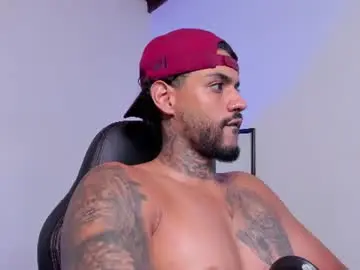 Chaturbate Sex Cam of luigi1_