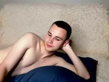 Chaturbate Sex Cam of robert10211
