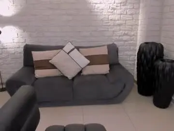 Chaturbate Live Sex Cam of niasalvatore