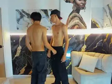 Chaturbate Free Porn Cam of boysdeluxemilitary