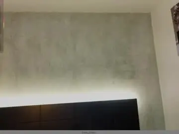 Chaturbate Best live sex cam show of emmi_collins