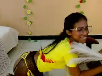 Chaturbate Watch Live Sex Cams of mara_summer