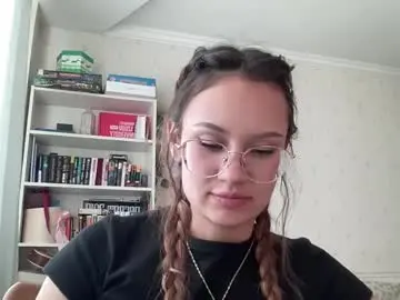 Chaturbate Live Sex Cam of joycelynstoa