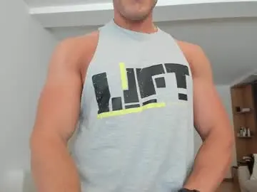 Chaturbate Adult Video Chat of roberto4ever