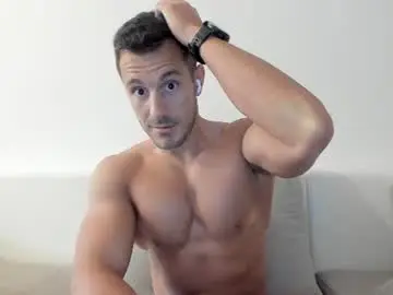 Chaturbate Free Porn Cam of roberto4ever