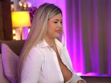 Chaturbate Adult Webcam of sophieboobsx