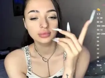Chaturbate Watch Live Sex Cams of bebravee
