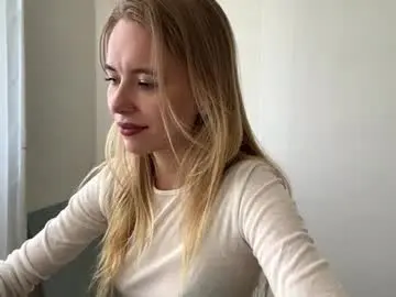 Chaturbate Best live sex cam show of bebravee