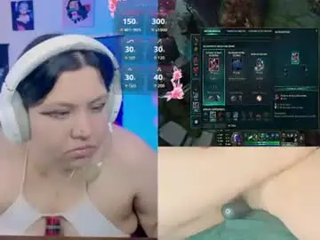 Chaturbate Free Live Porn of crystal_velvet01