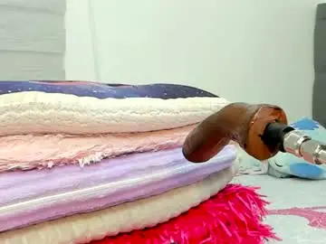 Chaturbate Free Porn Cam of elizabeth_18_