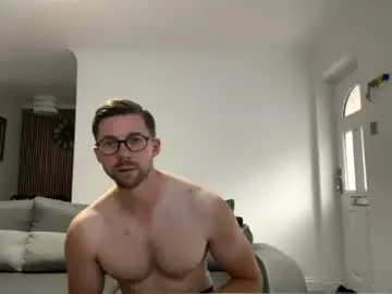 Chaturbate Live Sex Cam of kkezzy