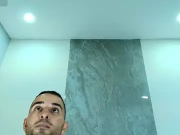 Chaturbate Sex Chat of lorenzo_walker_