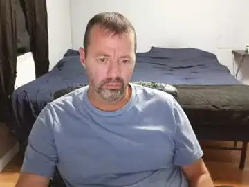 Chaturbate Live Sex Cam of airbornelunsford39