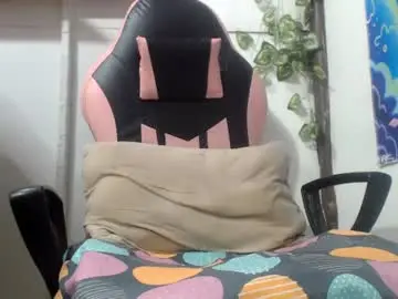Chaturbate Adult Webcams of estebanbigcock23