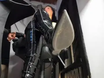 Chaturbate Watch Live Sex Cams of mistressanna_