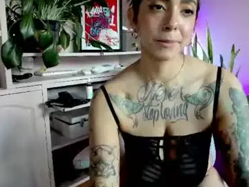 Chaturbate Adult Video Chat of tattoo_ninja_kitty