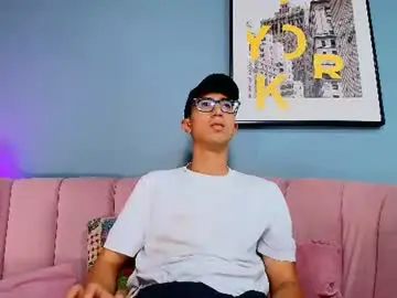 Chaturbate Free Live Porn of keny_romero