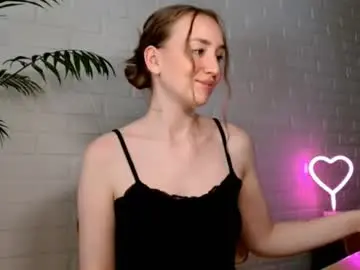 Chaturbate Adult Video Chat of whiteprincessluna