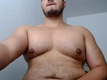 Chaturbate Free Porn Cam of beefypecs_10