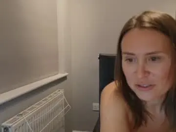 Chaturbate Live Sex Cam of eatmypie69